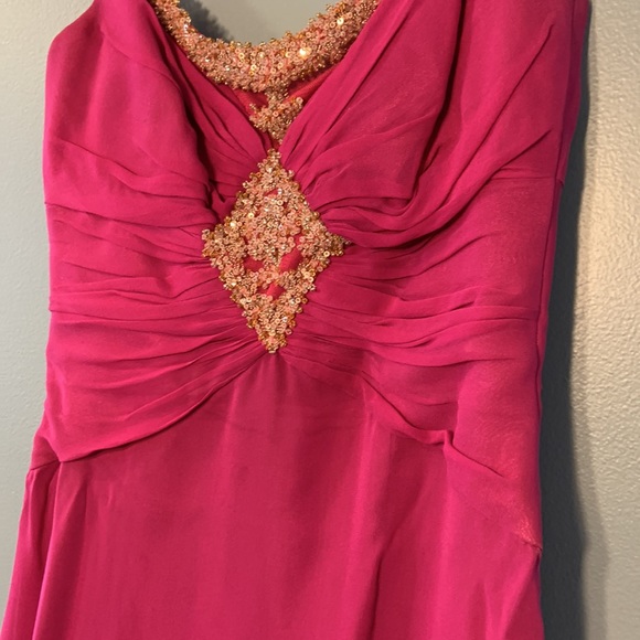 Badgley Mischka Pink Ballgown - Picture 8 of 10